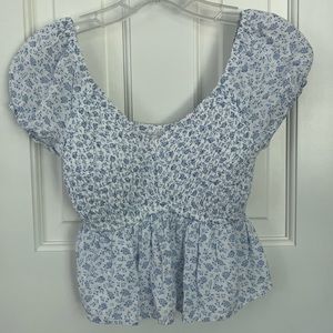 Hollister White Blue Flower Print Peplum Top Size XS